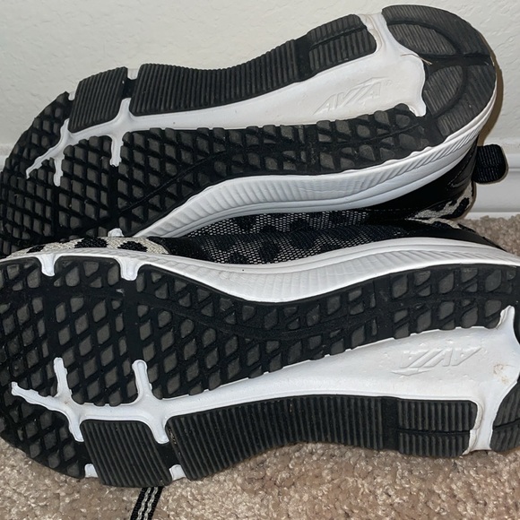 Women’s Animal Print Sneakers w/Memory Foam. - Picture 5 of 7